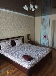 квартира подобово - Луцьк, Центр, вул. Липинського, 9