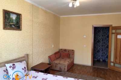 квартира посуточно - Чернигов, ул. Независимости, 74 - фото 1