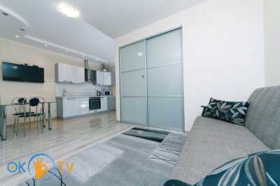 квартира посуточно - Киев, Днепровский район, ул. Туманяна, 3 - фото 2