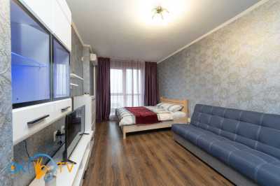 квартира                            посуточно - Киев, Дарницкий район, ул. Ревуцкого, 40В