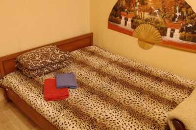 квартира                            посуточно - Ровно, Центр, ул. Небесной Сотни , 66