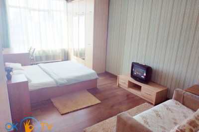 квартира                            посуточно - Киев, Днепровский район, ул. Туманяна, 3