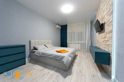 квартира                            посуточно - Киев, Голосеевский район, ул. Практичная, 2