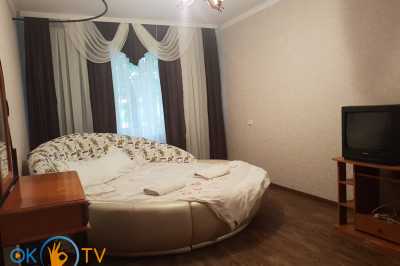 квартира                            посуточно - Ужгород, Центр, ул. Ф. Тихого, 10