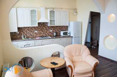 квартира посуточно - Ужгород, Центр, ул. Подгорная, 34 - фото 4