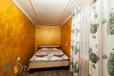 квартира посуточно - Ужгород, Центр, просп. Свободы, 40 - фото 2