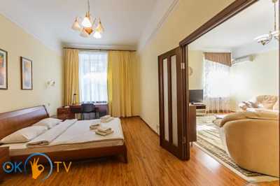 квартира подобово - Київ, Шевченківський район, вул. Хрещатик, 15 - фото 5