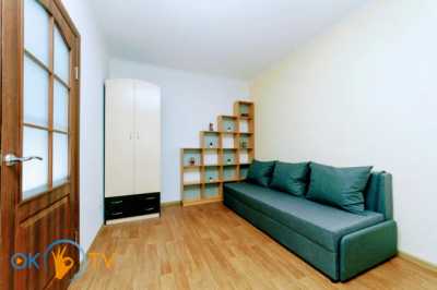 квартира посуточно - Киев, Дарницкий район, ул. Софьи Русовой, 5Б - фото 3