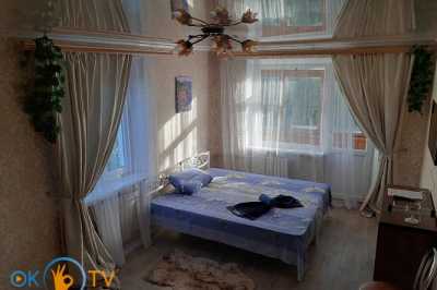 квартира подобово - Маріуполь, Приморський район, вул. Лавицького, 14 - фото 1