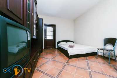 квартира посуточно - Киев, Дарницкий район, ул. Днепровская Набережная, 26 - фото 2