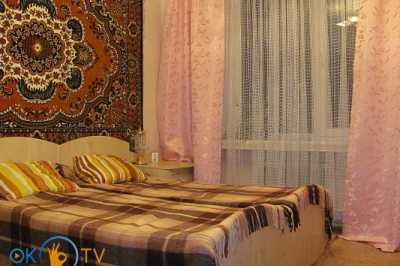 квартира                            посуточно - Луцк, Центр, просп. Воли, 8