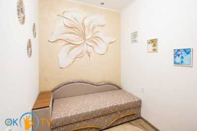 квартира посуточно - Львов, Галицкий район, ул. Шолом-Алейхема, 8 - фото 2