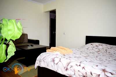 квартира посуточно - Ровно, Центр, ул. Крушельницкой, 73 - фото 3