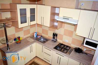 квартира посуточно - Ровно, Центр, ул. Крушельницкой, 73 - фото 8