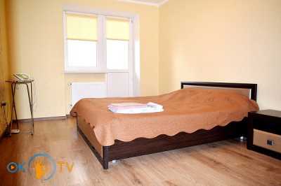 квартира посуточно - Ровно, Центр, ул. Степана Демьянчука, 1 - фото 3