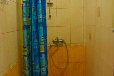 номер посуточно - Мельники, ул. 17 Сентября, 121 - фото 2