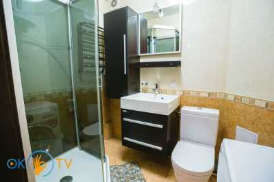 квартира посуточно - Днепр (Днепропетровск), Центральный район, ул. Староказацкая, 82 - фото 8