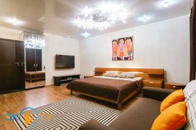 квартира посуточно - Днепр (Днепропетровск), Центральный район, ул. Староказацкая, 82 - фото 2