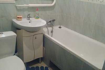 квартира посуточно - Луцк, Центр, ул. Степана Бандеры, 16 - фото 6