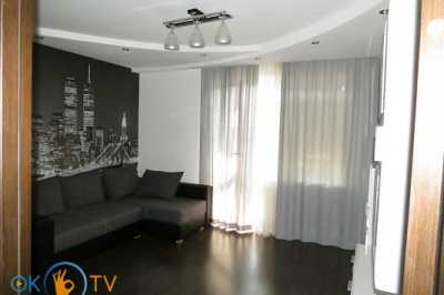 квартира посуточно - Луцк, ул. Кравчука, 10 - фото 1