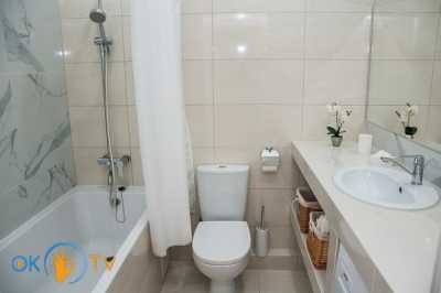 квартира посуточно - Луцк, Центр, ул. Ровенская, 25 в - фото 12