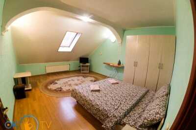 квартира посуточно - Ужгород, Центр, ул. Корзо, 8 - фото 3