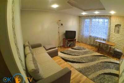 квартира посуточно - Ужгород, Центр, ул. Тихого, 15 - фото 1