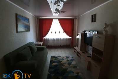 квартира подобово - Маріуполь, Приморський район, вул. Лавицького, 20 - фото 1