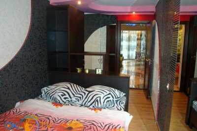 квартира                            подобово - Херсон, Суворовський район, вул. Небесної Сотні, 11