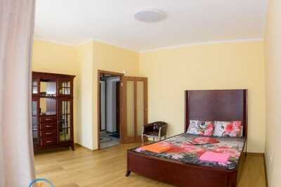 квартира подобово - Херсон, Суворовський район, вул. Молодіжна, 1А - фото 2