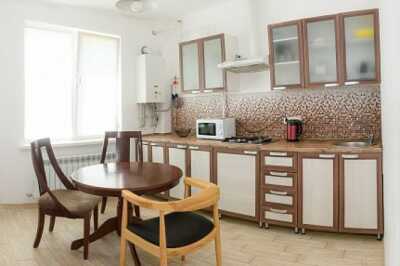 квартира подобово - Херсон, Суворовський район, вул. Молодіжна, 1А - фото 3