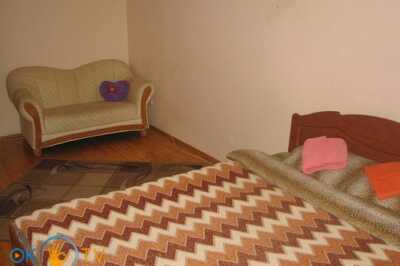 квартира посуточно - Луцк, ул. Сухомлинского, 4 - фото 1