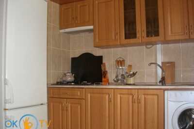 квартира посуточно - Полтава, Шевченковский район, ул. Короленко, 9/12 - фото 2