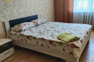 квартира                            посуточно - Киев, Деснянский район, ул. Марины Цветаевой, 3