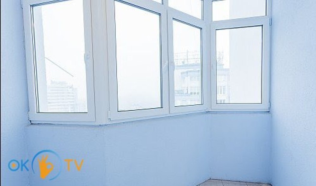 Двухкомнатная квартира посуточно в Киеве с двумя спальнями фото 6