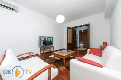 квартира подобово - Київ, Шевченківський район, вул. Хрещатик, 23 - фото 2