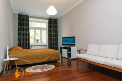 квартира подобово - Київ, Шевченківський район, вул. Хрещатик, 23 - фото 1