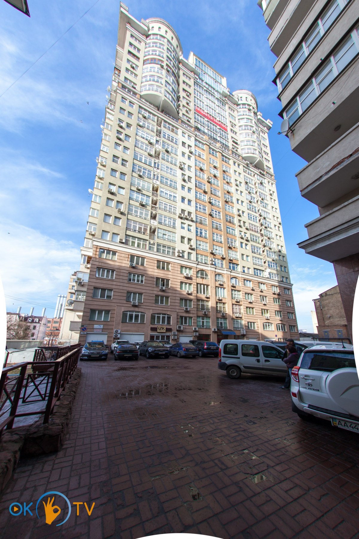 Двухкомнатная квартира посуточно в Киеве в скандинавском стиле фото 25