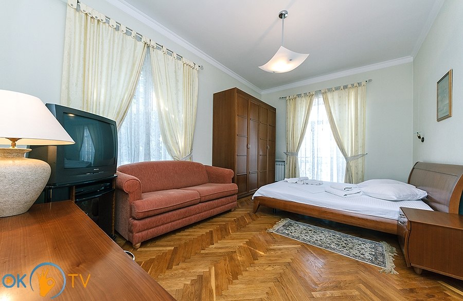 Самая уютная двухкомнатная квартира возле метро Крещатик фото 3