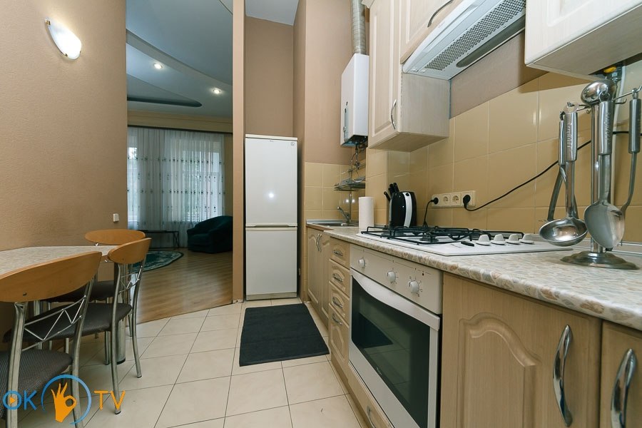 Уютная и просторная двухкомнатная квартира в самом центре Киева фото 9