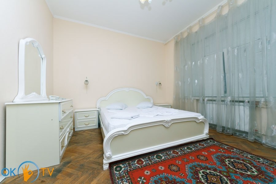 Уютная трехкомнатная квартира в самом центре Киева  фото 7