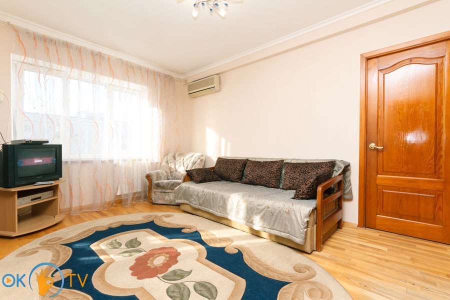 Уютная и светлая двухкомнатная квартира возле метро Кловская фото 5