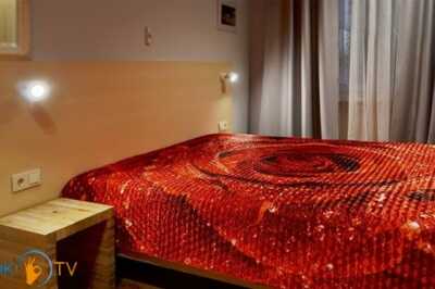 квартира                            посуточно - Одесса, Приморский район, ул. Дерибасовская, 19