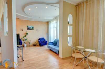 квартира посуточно - Одесса, Приморский район, ул. Троицкая, 28 - фото 3