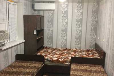 дом                            посуточно - Бердянск, Центр, ул. Свободы, 28