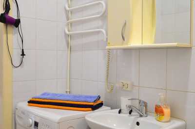 квартира посуточно - Днепр (Днепропетровск), Амур-Нижнеднепровский район, ул. Вокзальная, 6 - фото 8