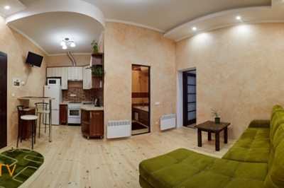 квартира посуточно - Ровно, Центр, ул. Дубенская, 7 - фото 1