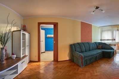 квартира                            посуточно - Ровно, Центр, ул. Майдан Независимости, 1