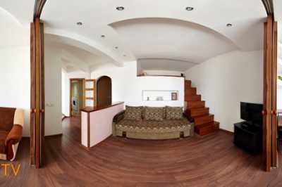 квартира посуточно - Ровно, ул. Буковинська, 14а - фото 2