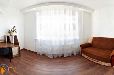 квартира посуточно - Ровно, ул. Буковинська, 14а - фото 1